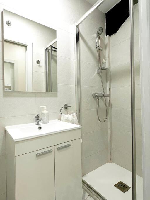 Apartamento De Diseno En Laredo Centro Eksteriør billede